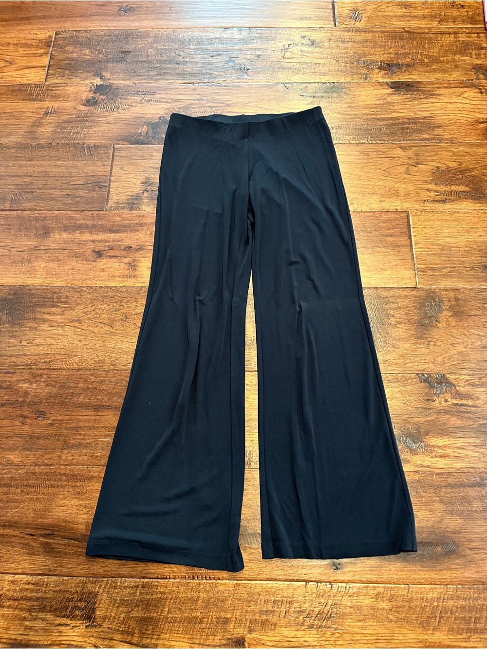 CABi. SOLID BLACK RAYON/POLY DRESSY CASUAL PANTS. SIZE SMALL. EXCELLENT
